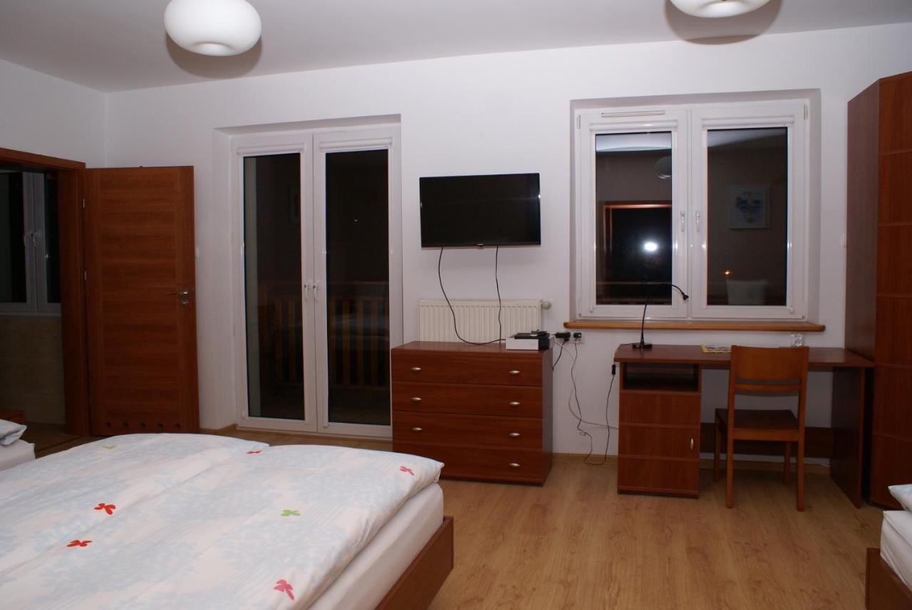 Moja Gawra Homestay *